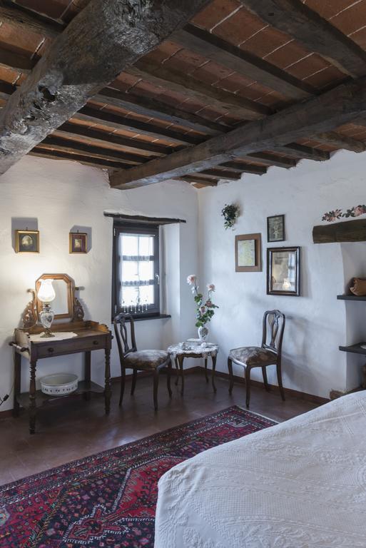 Casa Giuliana Hostal Calosso Exterior foto